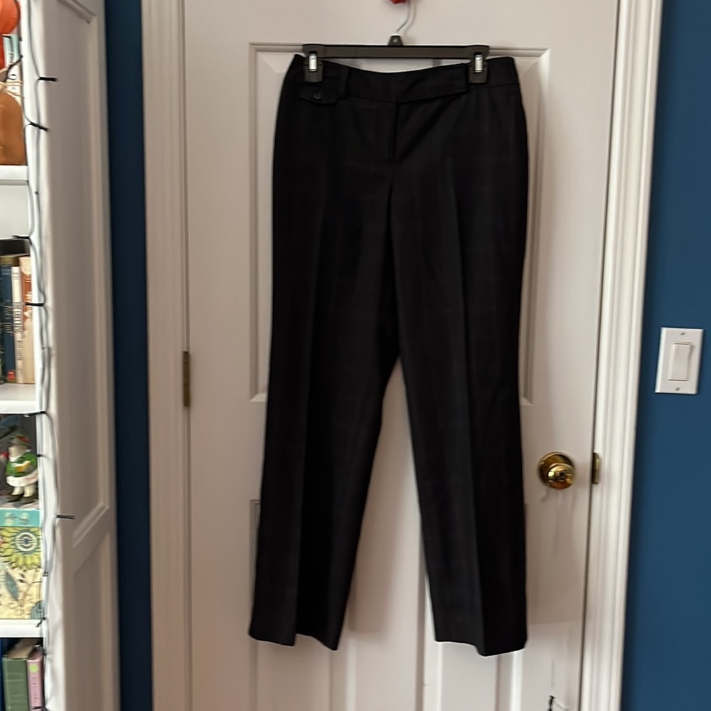 Classic Women's Black Straight-Leg Dress Pants